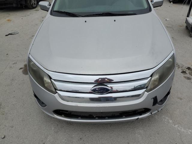 3FAHP0HA4AR118605 - 2010 FORD FUSION SE SILVER photo 11