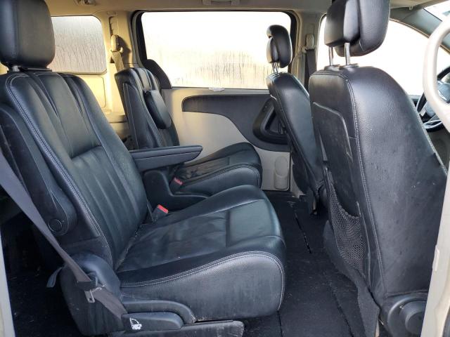 2C4RC1BGXFR537780 - 2015 CHRYSLER TOWN & COU TOURING GRAY photo 11