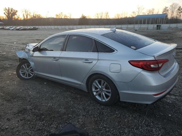 5NPE24AF4HH564873 - 2017 HYUNDAI SONATA SE SILVER photo 2