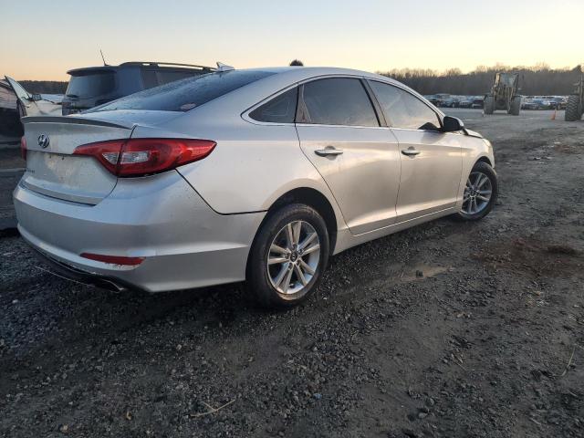 5NPE24AF4HH564873 - 2017 HYUNDAI SONATA SE SILVER photo 3