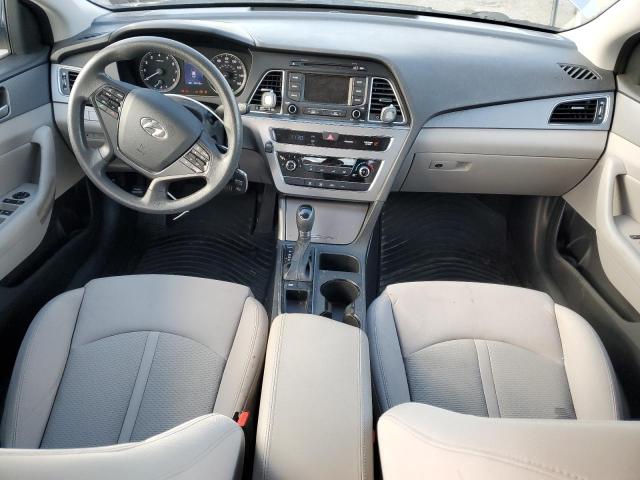 5NPE24AF3FH181116 - 2015 HYUNDAI SONATA SE SILVER photo 8