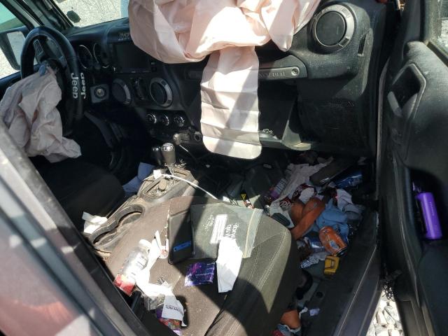 1C4BJWDG7FL690062 - 2015 JEEP WRANGLER U SPORT SILVER photo 8