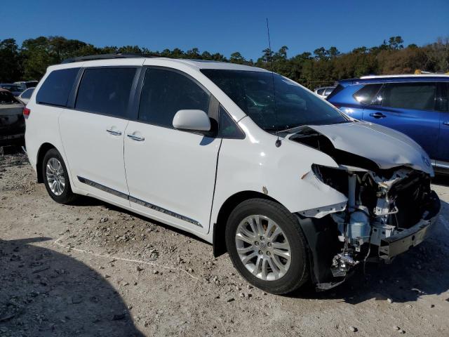 5TDYK3DC5ES448046 - 2014 TOYOTA SIENNA XLE WHITE photo 4