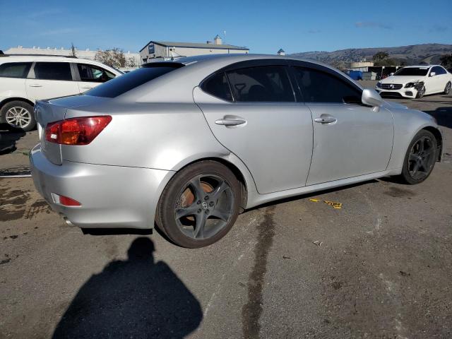 JTHBK262485061775 - 2008 LEXUS IS 250 SILVER photo 3