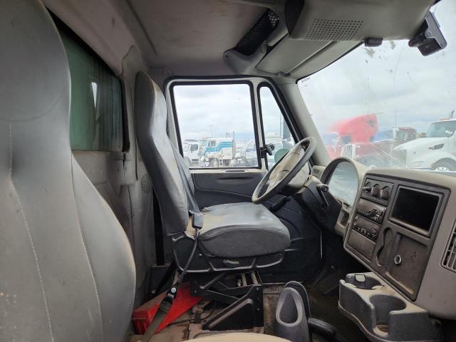 1HTMMMMM7JH096595 - 2018 INTERNATIONAL 4000 4300 Білий фото 5