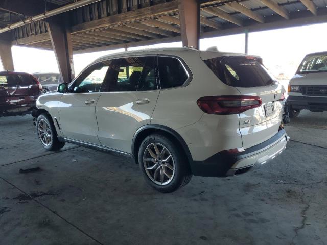 5UXCR6C53KLL05618 - 2019 BMW X5 XDRIVE40I WHITE photo 2