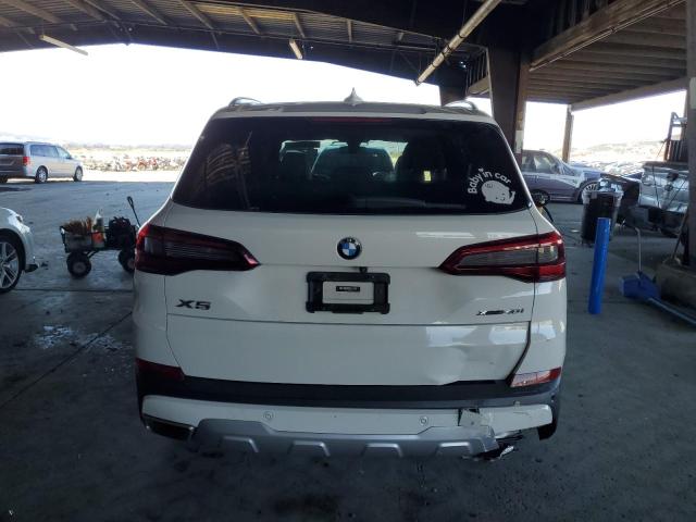5UXCR6C53KLL05618 - 2019 BMW X5 XDRIVE40I WHITE photo 6