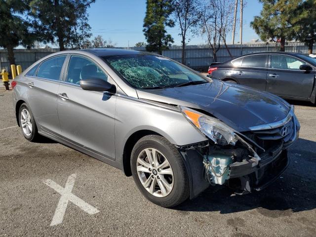 5NPEB4AC3DH644374 - 2013 HYUNDAI SONATA GLS GRAY photo 4