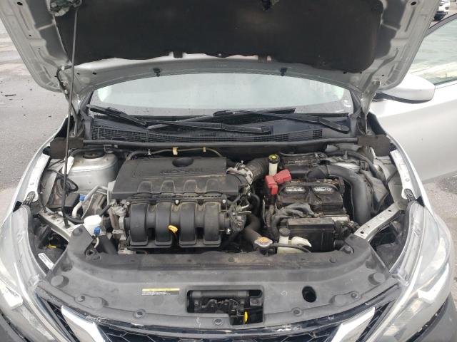3N1AB7AP2JY264527 - 2018 NISSAN SENTRA S ვერცხლისფერი ფოტო 11