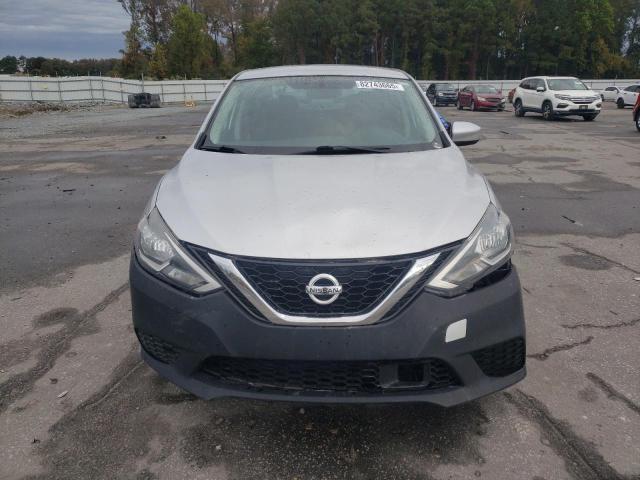 3N1AB7AP2JY264527 - 2018 NISSAN SENTRA S ვერცხლისფერი ფოტო 5