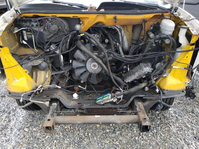 1GBJG31UX61195017 - 2006 CHEVROLET EXPRESS G3 WHITE photo 11