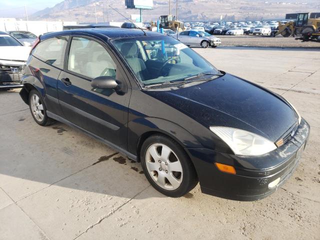 3FAFP31391R181915 - 2001 FORD FOCUS ZX3 BLACK photo 4