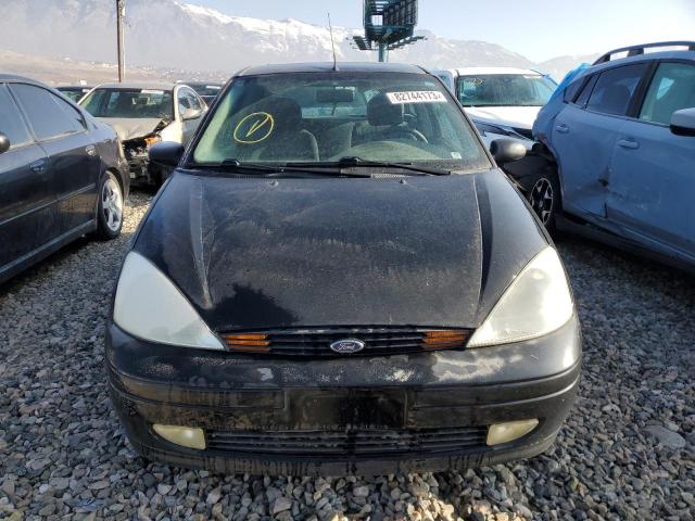 3FAFP31391R181915 - 2001 FORD FOCUS ZX3 BLACK photo 5