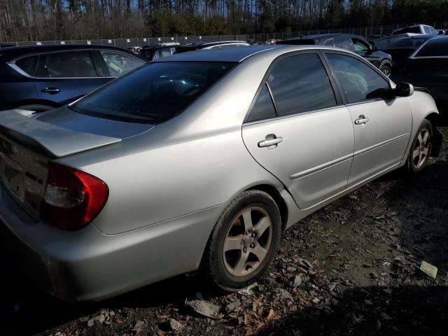 JTDBF30K820078426 - 2002 TOYOTA CAMRY LE SILVER photo 3