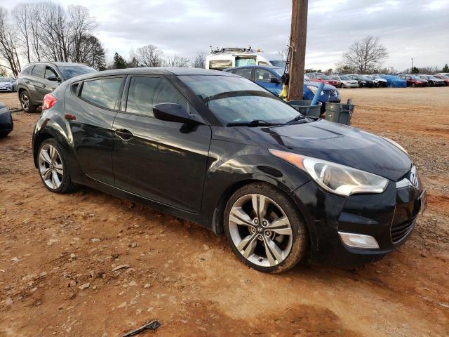 KMHTC6AD2DU174977 - 2013 HYUNDAI VELOSTER BLACK photo 4