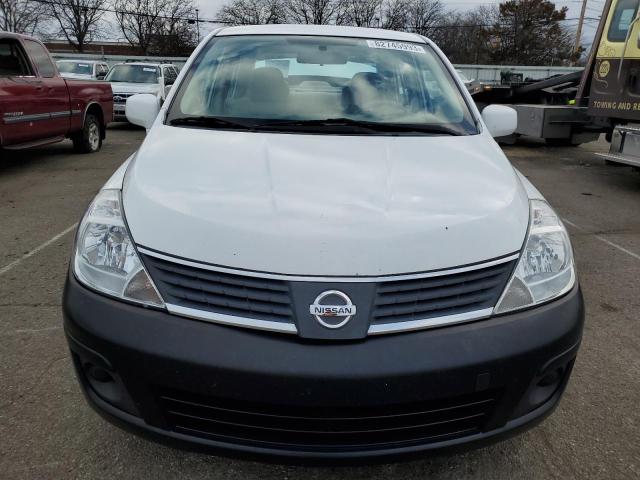 3N1BC11E97L422574 - 2007 NISSAN VERSA S WHITE photo 5