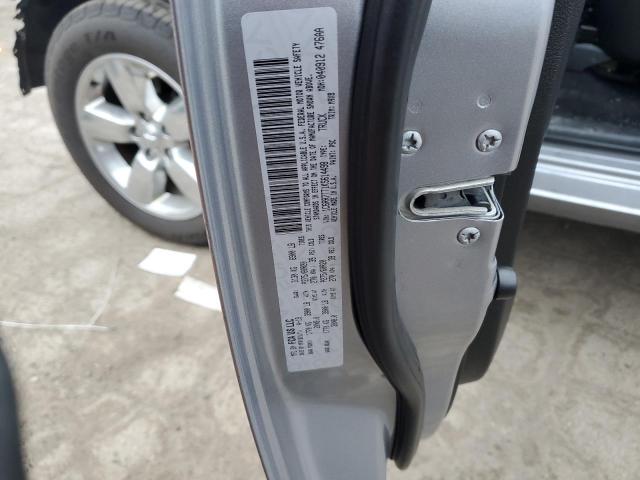 1C6RR7TT1KS614498 - 2019 RAM 1500 CLASS SLT 银色 照片 12