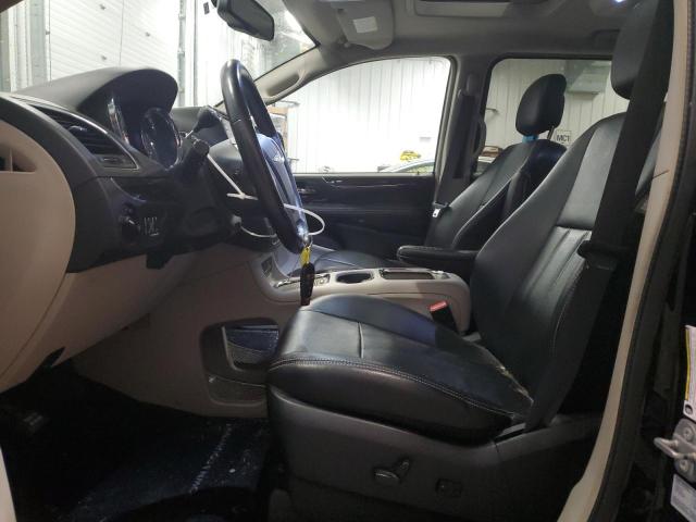 2C4RC1CGXGR285688 - 2016 CHRYSLER TOWN & COU TOURING L BLACK photo 7