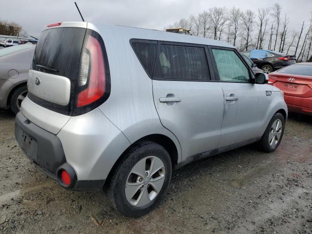 KNDJN2A27G7827061 - 2016 KIA SOUL SILVER photo 3