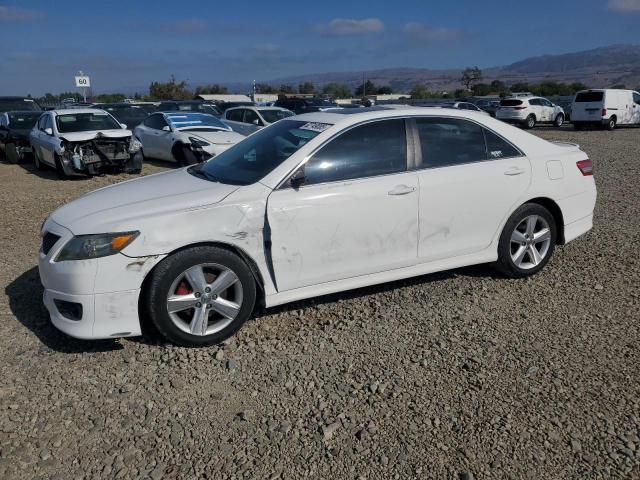 2011 TOYOTA CAMRY BASE, 