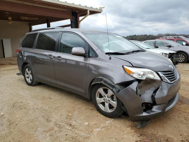 5TDKK3DC0CS206445 - 2012 TOYOTA SIENNA LE GRAY photo 4