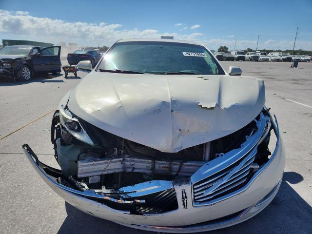 3LN6L2GK6DR806012 - 2013 LINCOLN MKZ WHITE photo 5