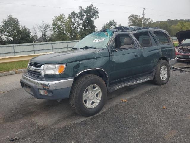 2001 TOYOTA 4RUNNER SR5, 
