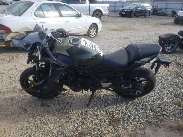 ML5EXER12RDAD2201 - 2024 KAWASAKI EX650 R GREEN photo 3