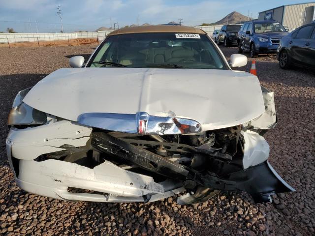 1LNHM81W2XY654630 - 1999 LINCOLN TOWN CAR EXECUTIVE WHITE photo 5