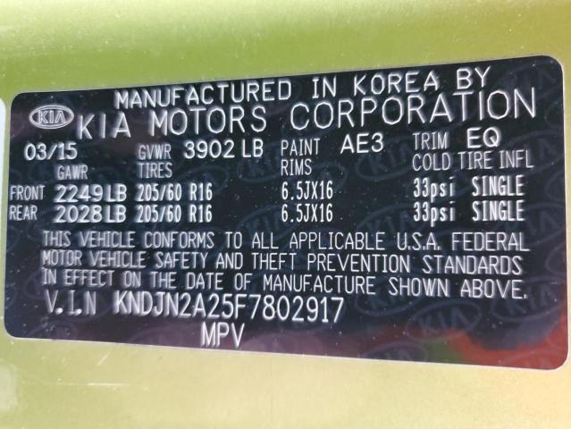 KNDJN2A25F7802917 - 2015 KIA SOUL GREEN photo 12