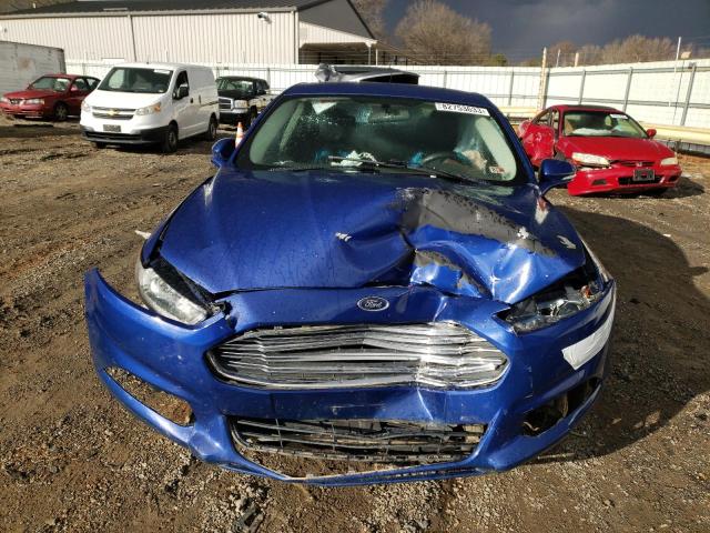 3FA6P0H79FR123947 - 2015 FORD FUSION SE BLUE photo 5