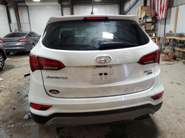 5XYZTDLBXJG547257 - 2018 HYUNDAI SANTA FE S WHITE photo 6