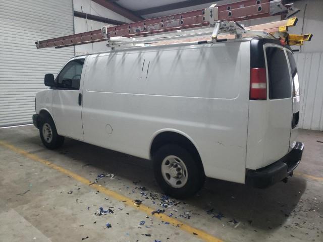 1GCWGFCF2F1279267 - 2015 CHEVROLET EXPRESS G2 WHITE photo 2