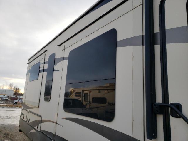4YDF37928G4700704 - 2016 KEYSTONE MONTANA CREAM photo 6