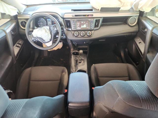 JTMBFREV4HJ131549 - 2017 TOYOTA RAV4 LE Белый фото 8