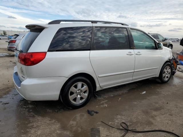 5TDZA22C76S477070 - 2006 TOYOTA SIENNA XLE WHITE photo 3