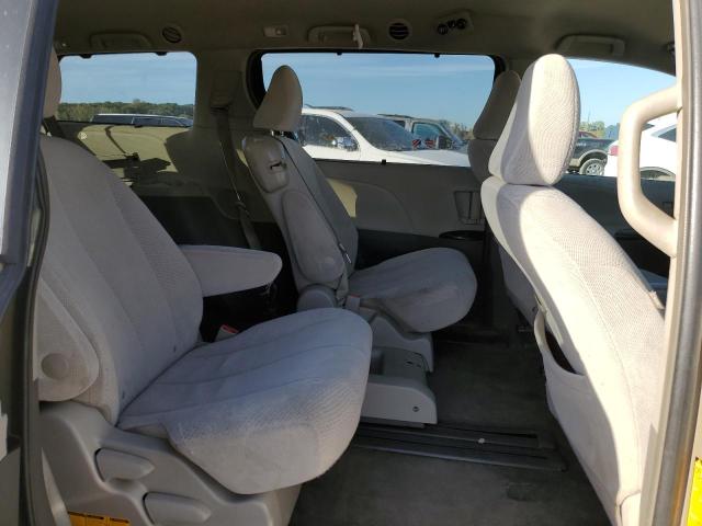 5TDKK3DCXCS192537 - 2012 TOYOTA SIENNA LE TAN photo 11
