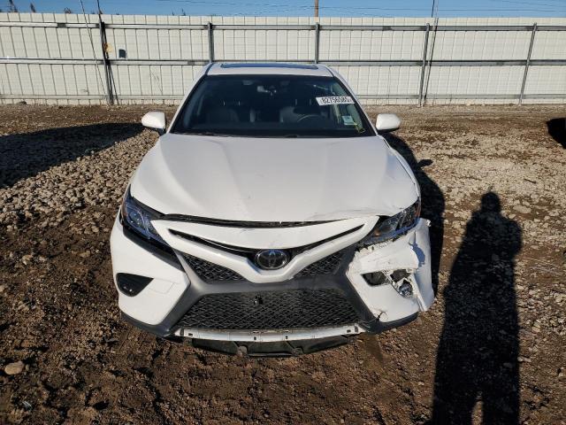 JTNB11HK9J3042986 - 2018 TOYOTA CAMRY L 白色 照片 5