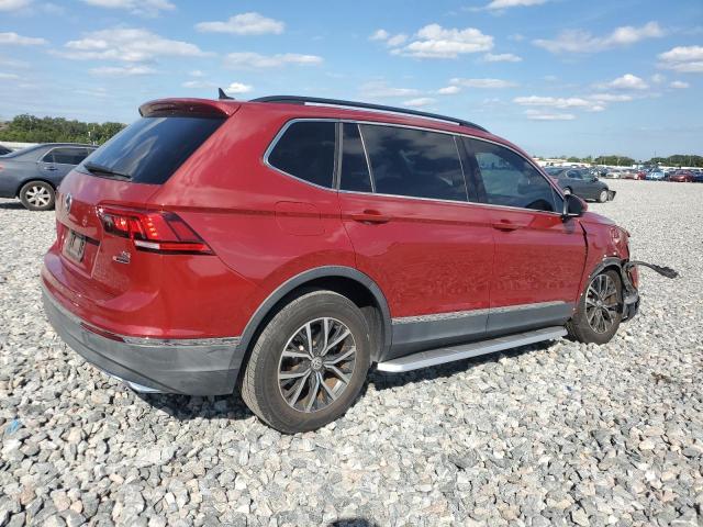 3VV2B7AX9JM202780 - 2018 VOLKSWAGEN TIGUAN SE RED photo 3