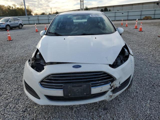 3FADP4AJ7KM151905 - 2019 FORD FIESTA S أبيض صورة 5