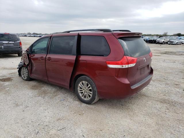 5TDYK3DC5CS195825 - 2012 TOYOTA SIENNA XLE RED photo 2