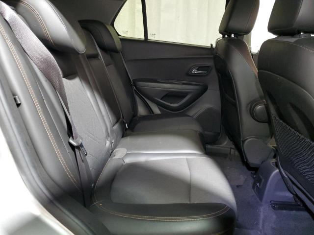 KL7CJPSB0JB598210 - 2018 CHEVROLET TRAX 1LT Күміс фото 11
