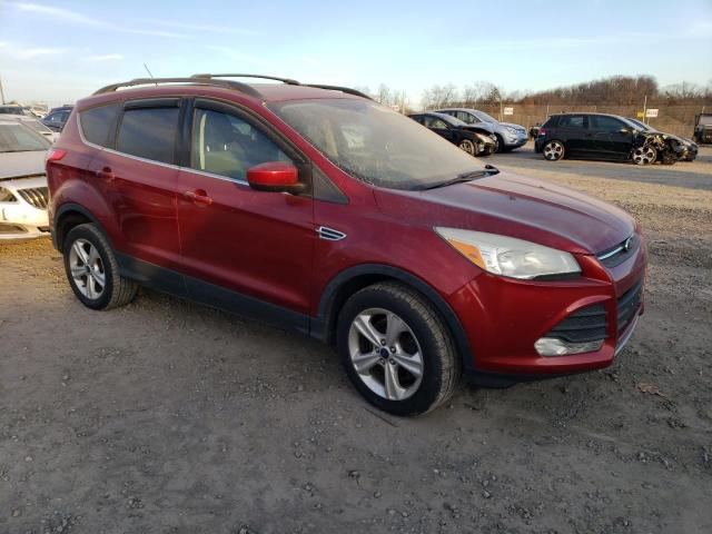 1FMCU9GX4DUD30744 - 2013 FORD ESCAPE SE RED photo 4