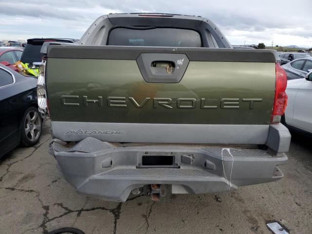 3GNEK13T42G196638 - 2002 CHEVROLET AVALANCHE K1500 GREEN photo 6