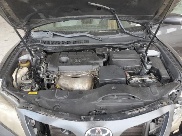 4T1BF3EK2BU127746 - 2011 TOYOTA CAMRY BASE GRAY photo 11