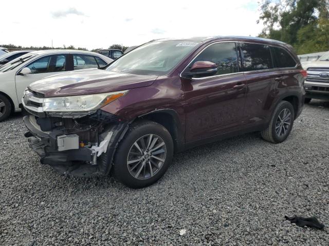 2019 TOYOTA HIGHLANDER SE, 