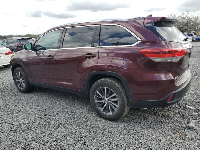 5TDKZRFH1KS355002 - 2019 TOYOTA HIGHLANDER SE Бордовый фото 2