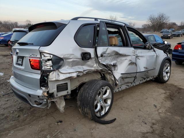 5UXZW0C5XD0B91740 - 2013 BMW X5 XDRIVE35D SILVER photo 3