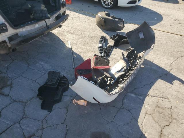 WDCGG5HB9FG415244 - 2015 MERCEDES-BENZ GLK 350 白色 照片 13