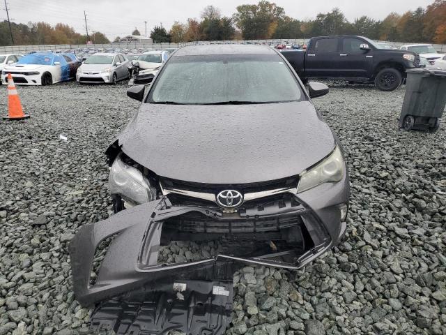 4T1BF1FK8FU892016 - 2015 TOYOTA CAMRY LE GRAY photo 5